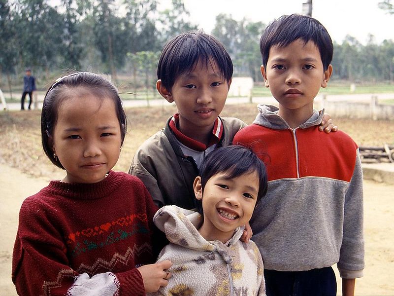 Fichier:Enfants du Vietnam.jpg