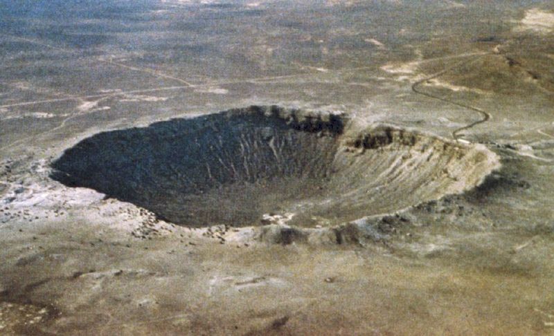Fichier:Meteor Crater-Arizona.jpg