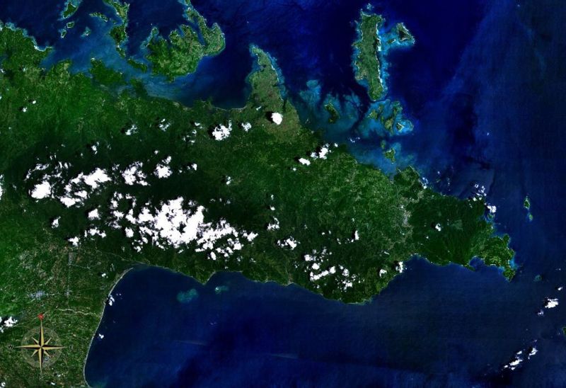 Fichier:Caramoan Peninsula NASA.jpg