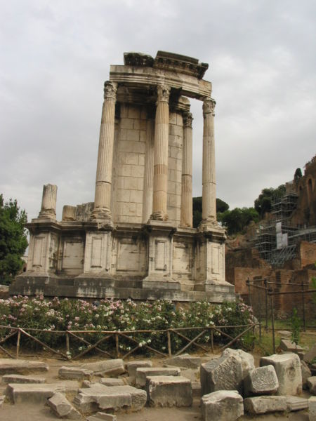 Fichier:Temple of Vesta elevation.jpg