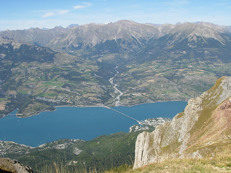Fichier:Lac de Serre-Ponçon.jpg