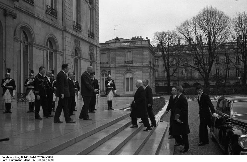 Fichier:De Gaulle Lübke-1968.jpg