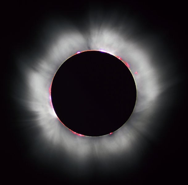 Fichier:Solar eclips 1999 4 NR.jpg