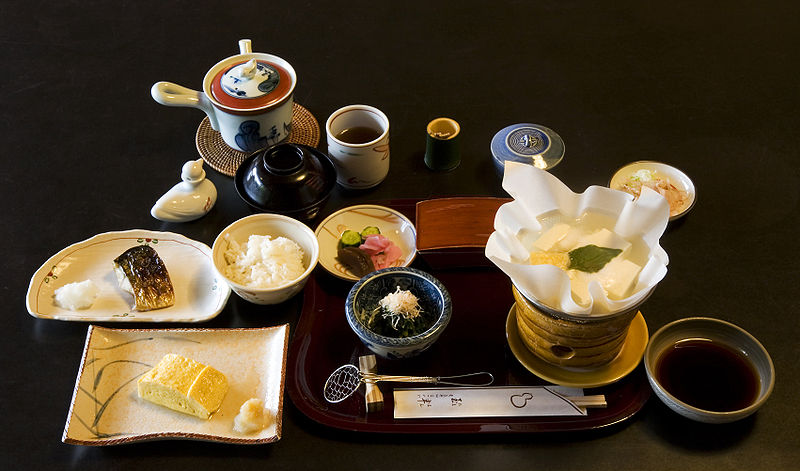 Fichier:Petit déjeuner japonais.jpg