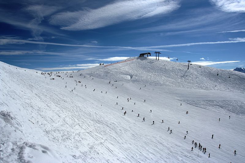 Fichier:Rastkogel ski slope.jpg