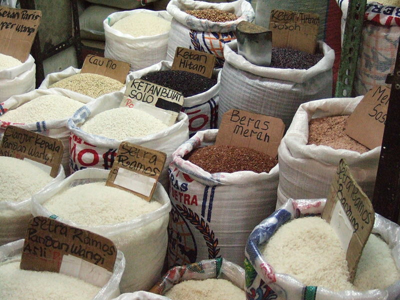 Fichier:Indonesian rice vendor.JPG
