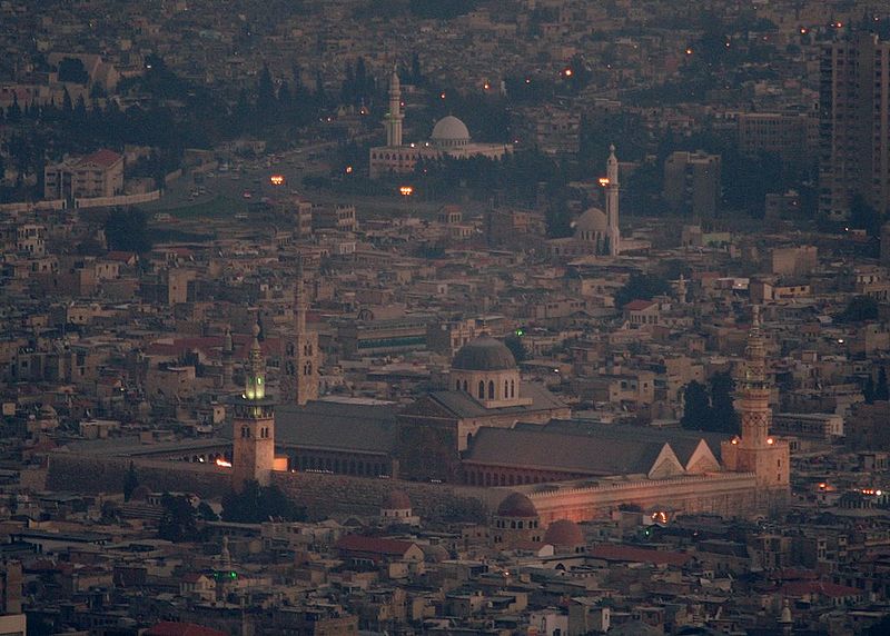 Fichier:Damas - vue de nuit sur la mosquée des Omeyyades.jpg