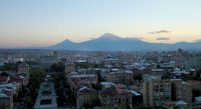 Fichier:Yerevan-sunset.jpg