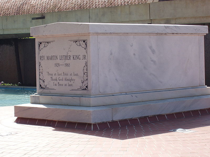 Fichier:Tombe de Martin Luther King.JPG