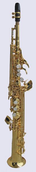 Fichier:Straight soprano saxophone front m1.jpg