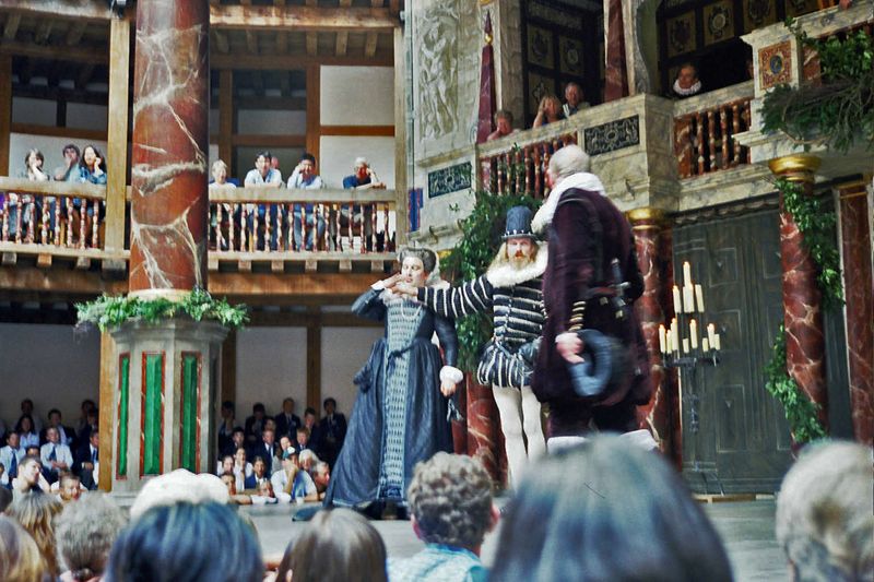 Fichier:Shakespeare - Le Globe - Comédie des Erreurs.jpg