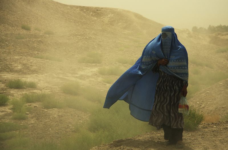 Fichier:Femme afghane.jpg