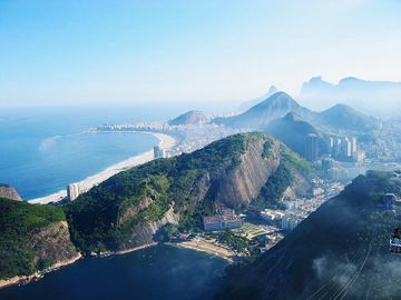 Les montagnes de la façade atlantique, région de Rio de Janeiro.