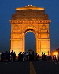 New Delhi - porte de l'Inde.jpg