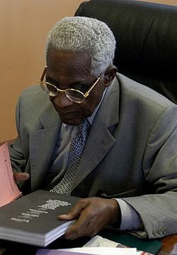 Aimé Césaire, maire de Fort-de-France de 1945 à 2001.