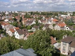 La proche banlieue de Paris/Aulnay-sous-Bois (93). Banlieue pavillonaire.