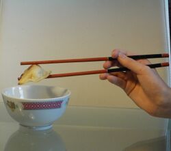 Et voici ce que ça donne en tenant un ravioli.