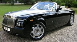 Un cabriolet de la marque Rolls-Royce