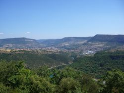 Vue de Millau depuis le viaduc.
