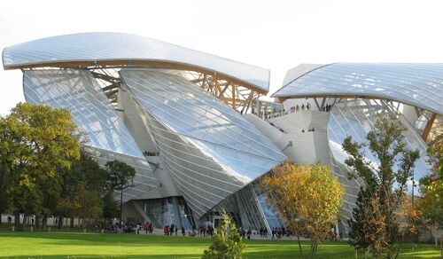 La fondation Louis-Vuitton, vue depuis le jardin d'Acclimatation.