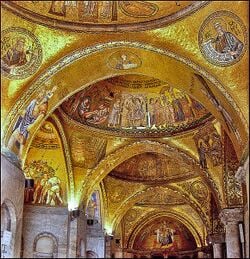 Mosaïques du dôme central, de la nef et du transept