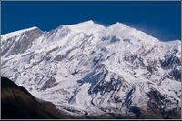 Himalayas (हिमालय himâlaya) meaning in Sanskrit « where the snow stands ».