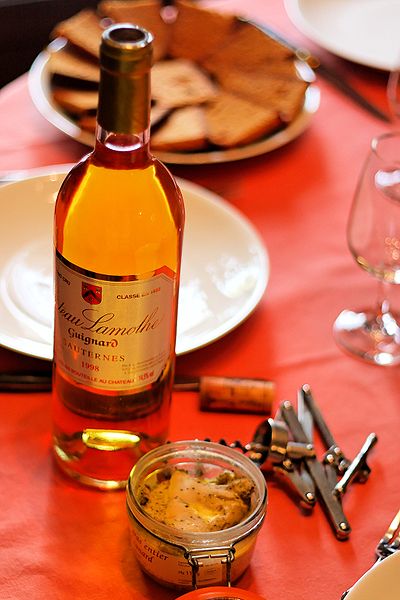 Archivo:Pate de higado y vino gras with sauternes.jpg