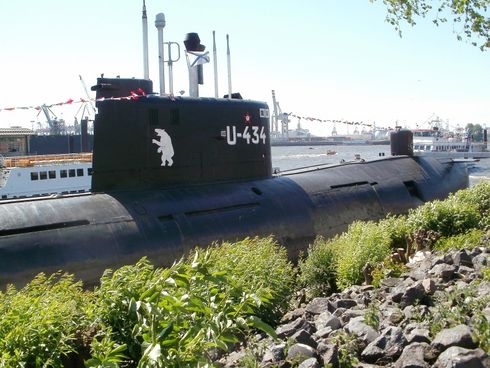 U-434 Steuerboard.jpg