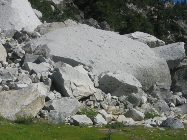 Fichier:Granit Yosemite CA.jpg
