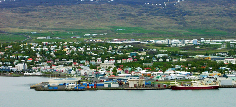 Fichier:Port d'Akureyri.jpg