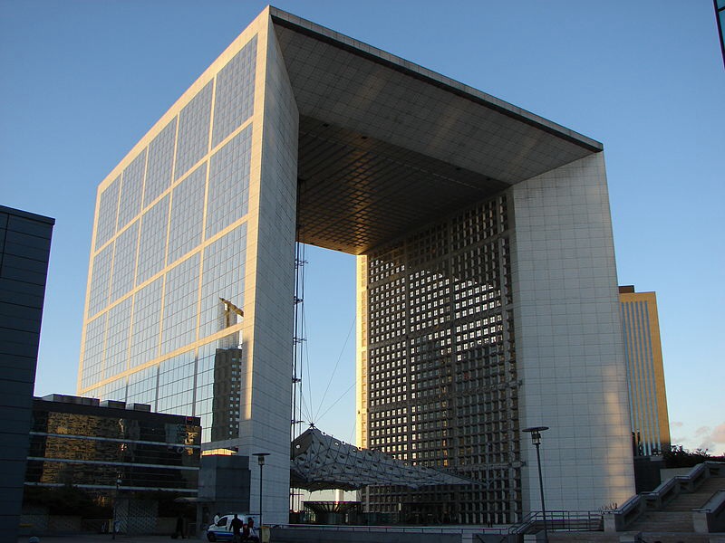 Fichier:Grande Arche de la Défense.JPG