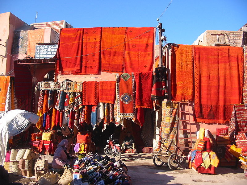 Fichier:Carpets in Marrakech.JPG