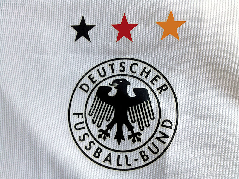 Fichier:DFB Logo with Stars.jpg