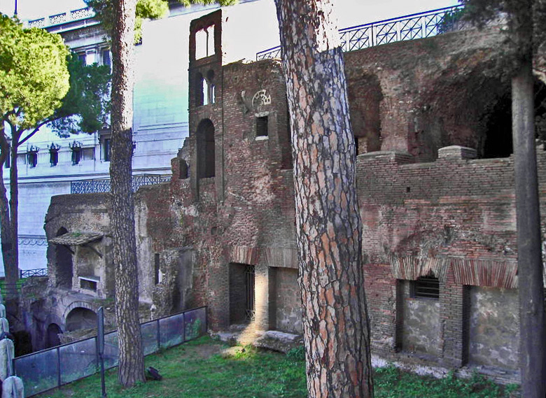 Fichier:Capitole - Insula romana.JPG