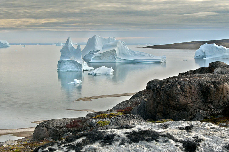 Fichier:Greenland-scoreby-coast2 hg.jpg