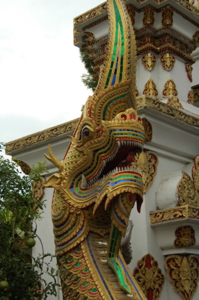 Fichier:Thai Temple Dragon 2.jpg