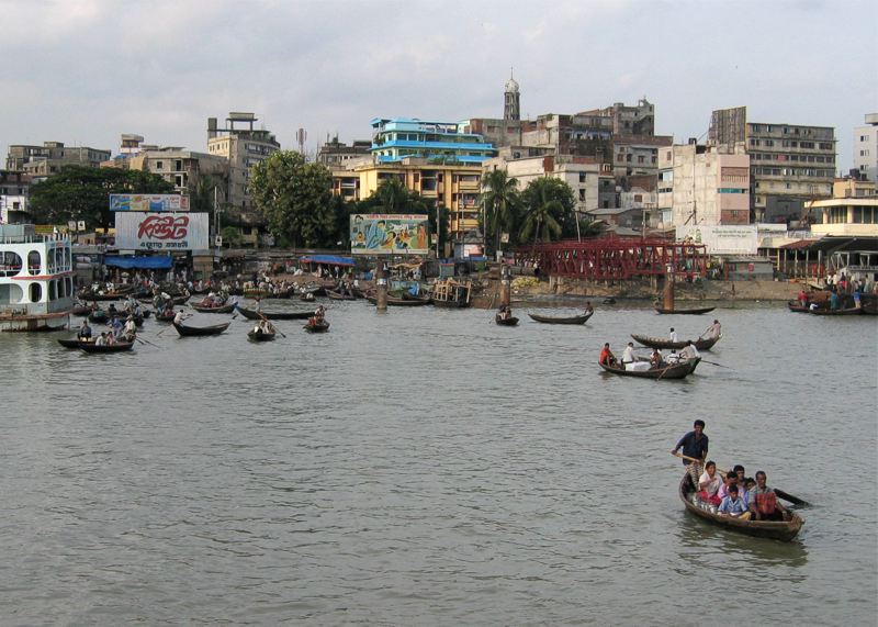 Fichier:Dhaka-bangla-port.jpg