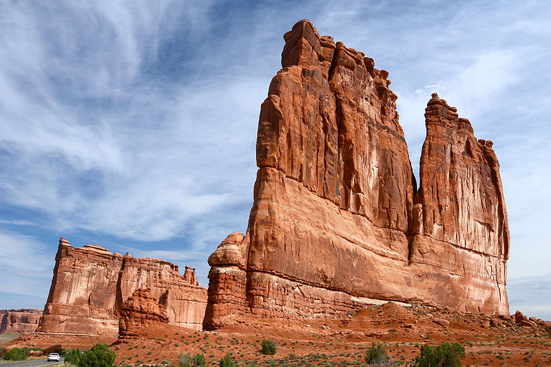 Fichier:The Organ at Arches National Park Utah Corrected.jpg