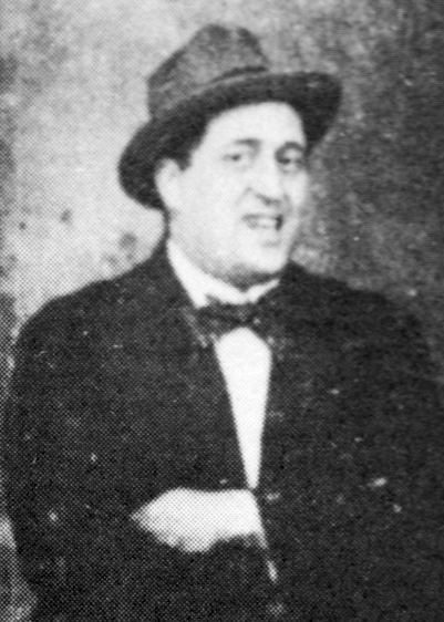Fichier:Guillaume Apollinaire 1914.jpg