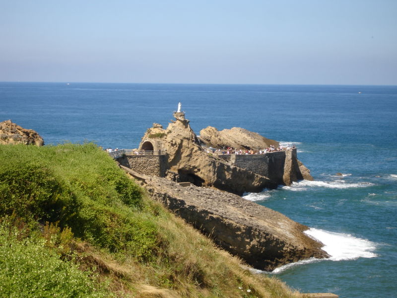 Fichier:Biarritz - rocher de la Vierge.jpg