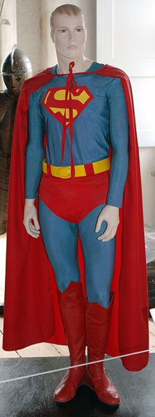 Fichier:Superman costume.JPG