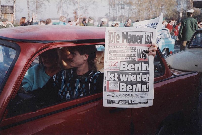 Fichier:Ouverture mur de Berlin.jpg