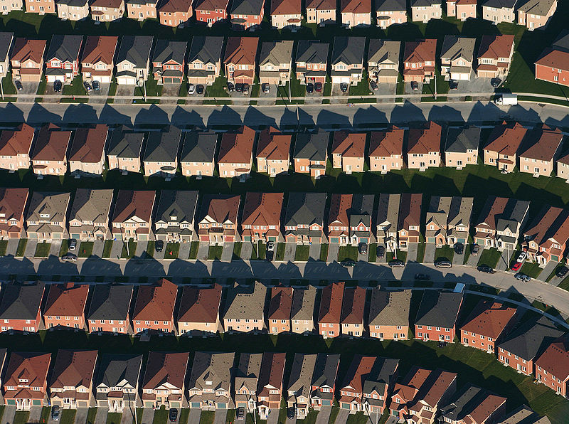 Fichier:Markham-suburbs aerial-edit2.jpg