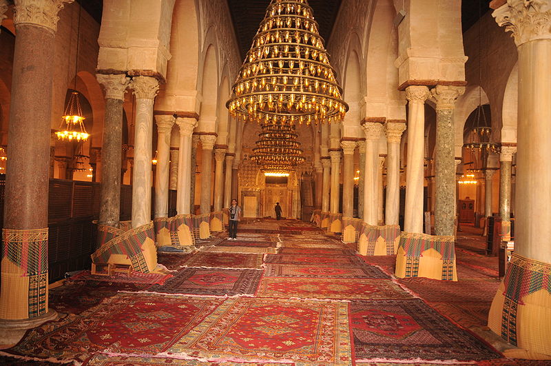 Fichier:Salle Priere Grande Mosqueée Kairouan.jpg