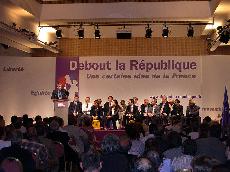 Fichier:Une réunion politique en 2009-France.jpg