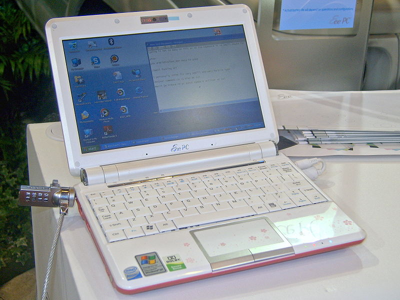 Fichier:ASUS Eee PC 901 - modèle 2008.jpg