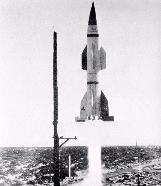 Fichier:Hermes A-1 Test Rockets - GPN-2000-000063.jpg