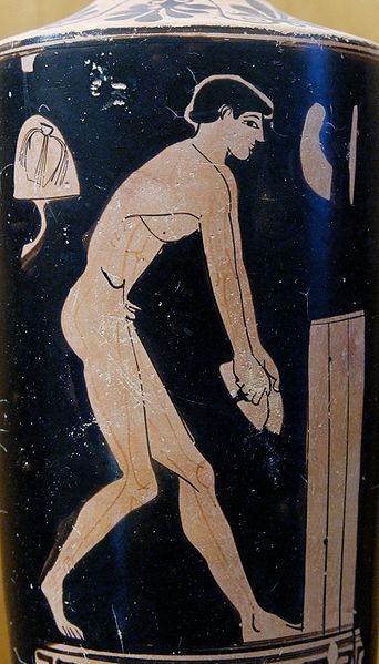 Fichier:Athlète-saut en longueur-Grèce antique.jpg