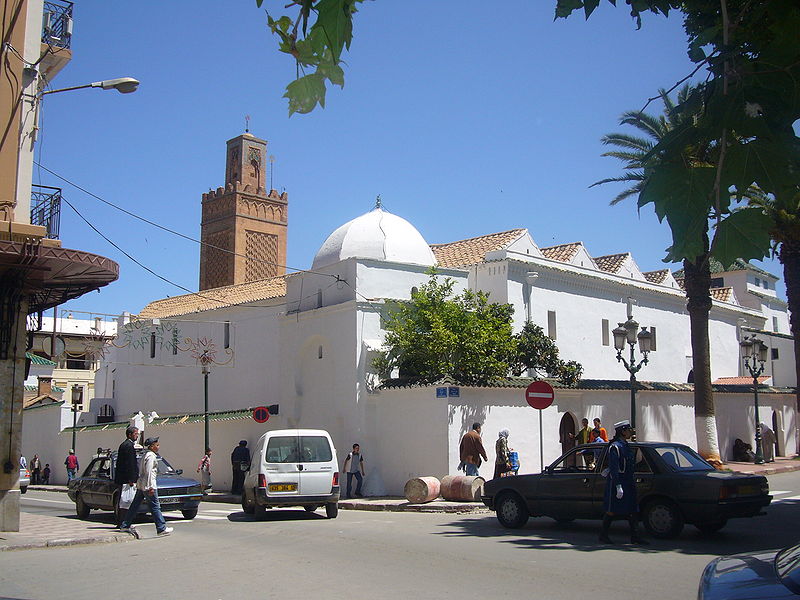 Fichier:Grande mosquée de Tlemcen.jpg