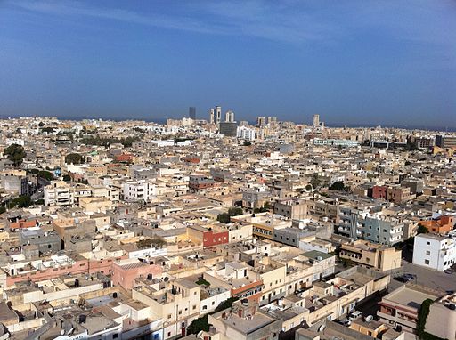 Fichier:512px-Tripoli skyline clear day.JPG